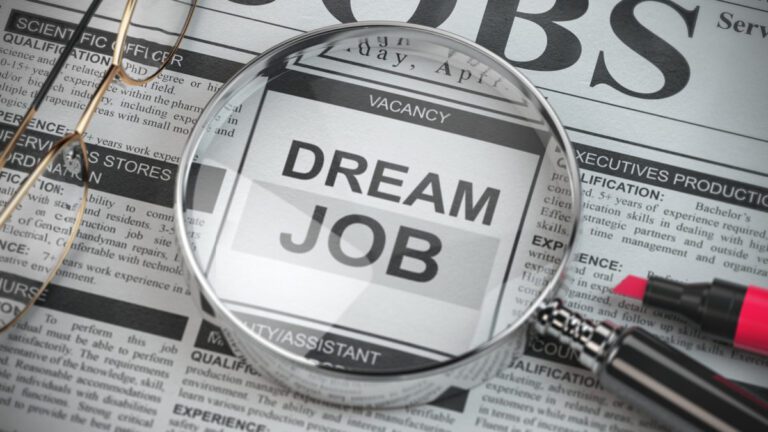 How L.A. Job Center's Resume Writing Services Can Help Job Seekers Land Their Dream Job